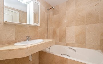 Property slide 22