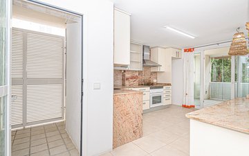 Property slide 6