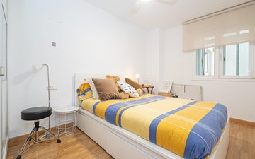 Property slide 19