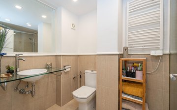 Property slide 21