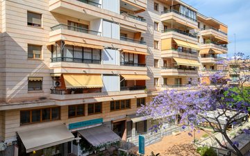 Property slide 22