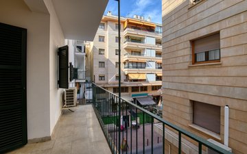 Property slide 25