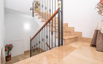 Property slide 16