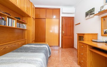 Property slide 22