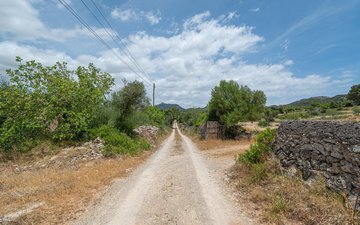 Property slide 18