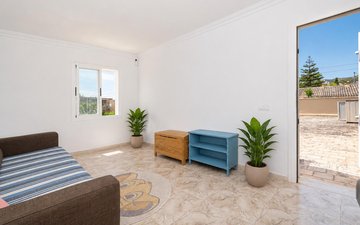 Property slide 20