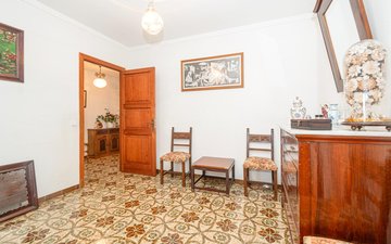 Property slide 22
