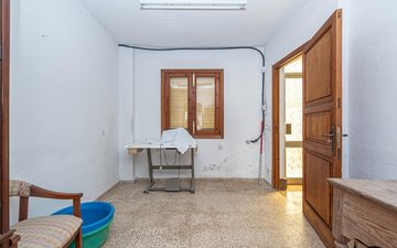 Property slide 5