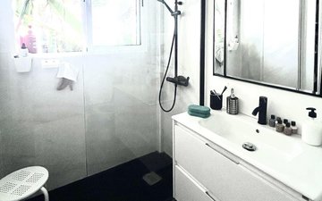 Property slide 23