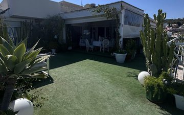 Property slide 28