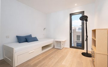 Property slide 15