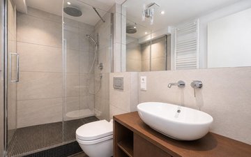 Property slide 18