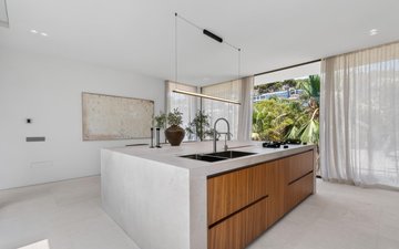 Property slide 21
