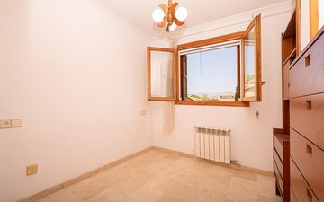Property slide 22