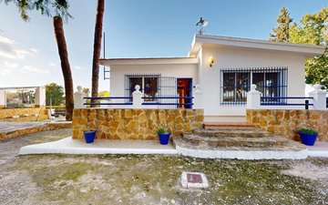 Property slide 16
