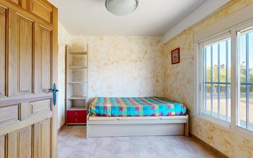 Property slide 39