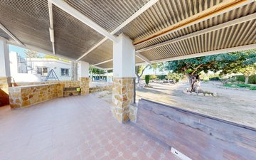 Property slide 46