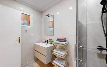 Property slide 31