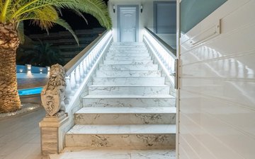 Property slide 50