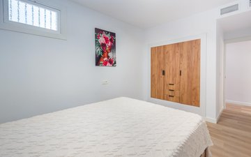 Property slide 22