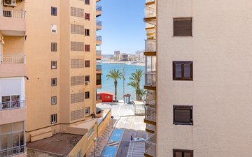 Property slide 22