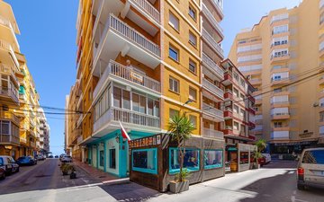 Property slide 25