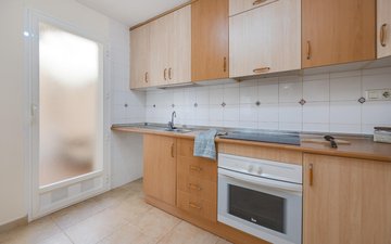 Property slide 14