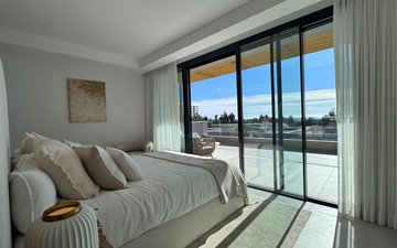 Property slide 10