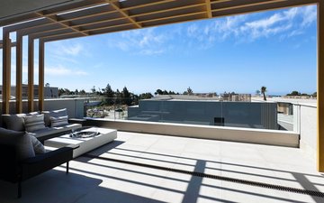 Property slide 20