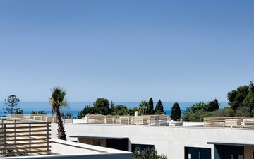 Property slide 25