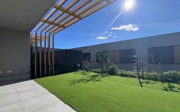 Property slide 47