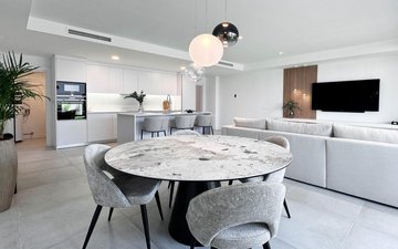 Property slide 10