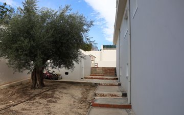 Property slide 22