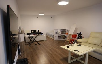 Property slide 30