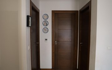 Property slide 31