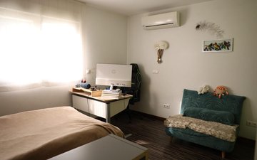 Property slide 45