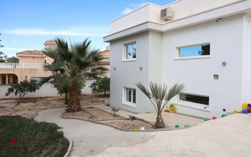 Property slide 9