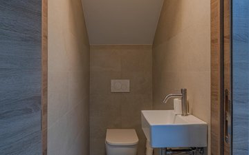 Property slide 44
