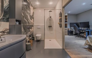 Property slide 48