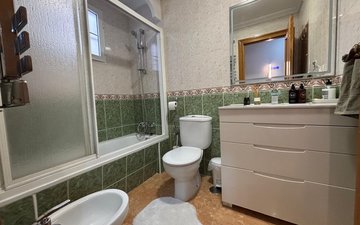 Property slide 39
