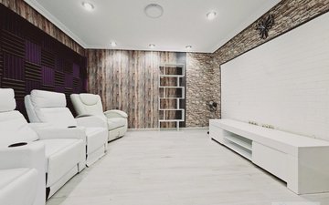 Property slide 16