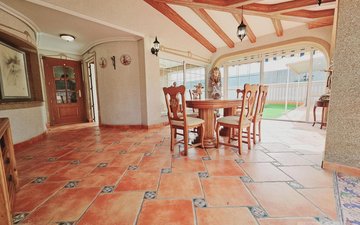 Property slide 28