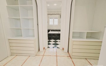 Property slide 35