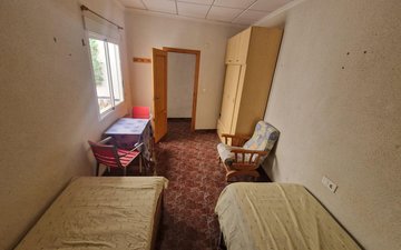 Property slide 10