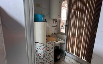 Property slide 35