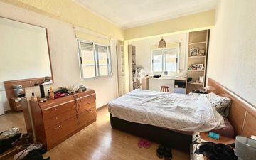 Property slide 14