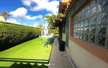 Property slide 24