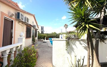 Property slide 25