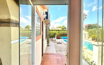 Property slide 31