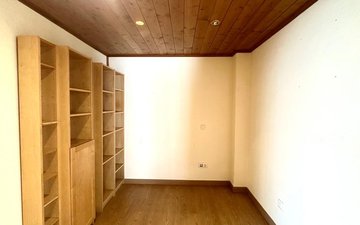 Property slide 50